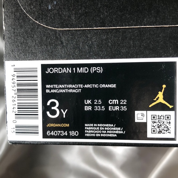 New Jordan 1 Mid (PS) White/Arctic Orange/Anthracite - Picture 5 of 9